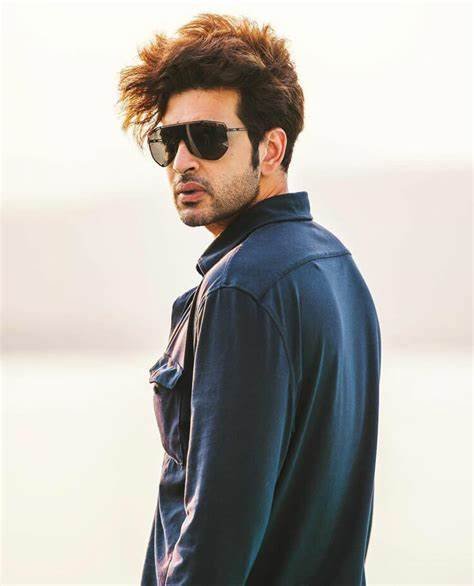 karan kundra